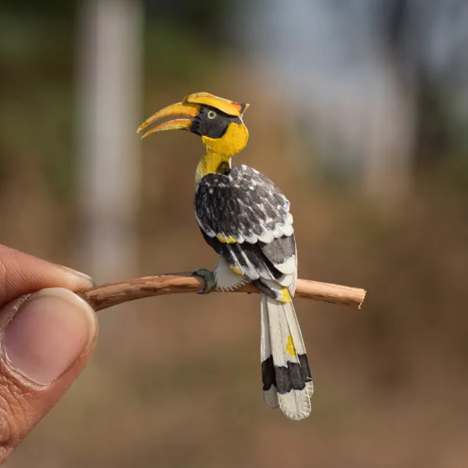 Paper Cut Sculptures Of Birds By Nayan Shrimali and Vaishali Chudasama