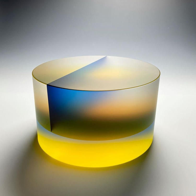 Segmentation Glass Sculpture By Jiyong Lee