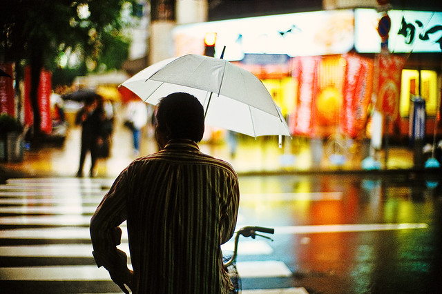Man in the October rain - Beautiful Bokeh Photography