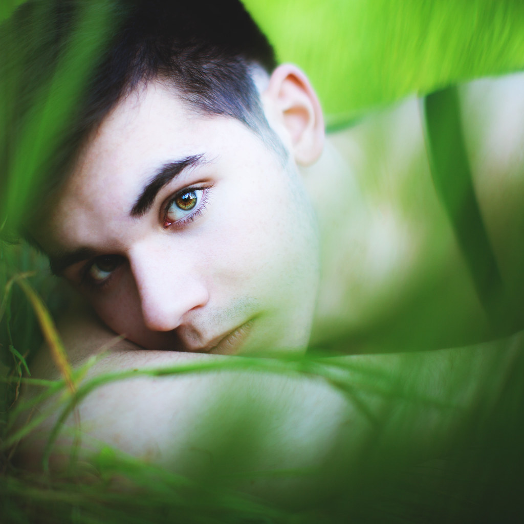 Green Eyes - Color Portrait Photography
