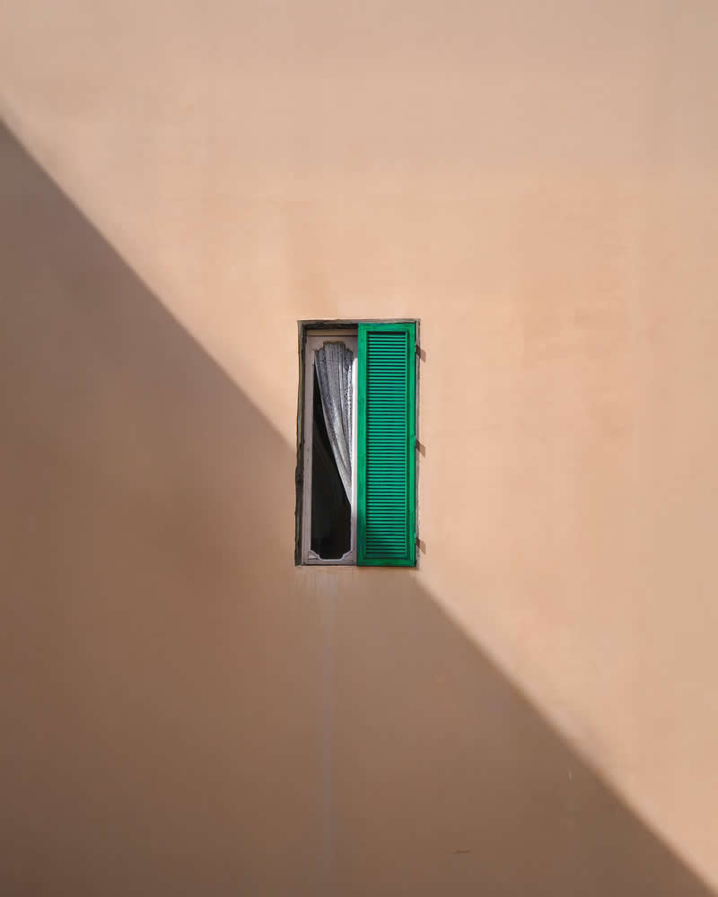 Minimalist Photos by Costas Spathis That Reveal the Beauty in Simplicity