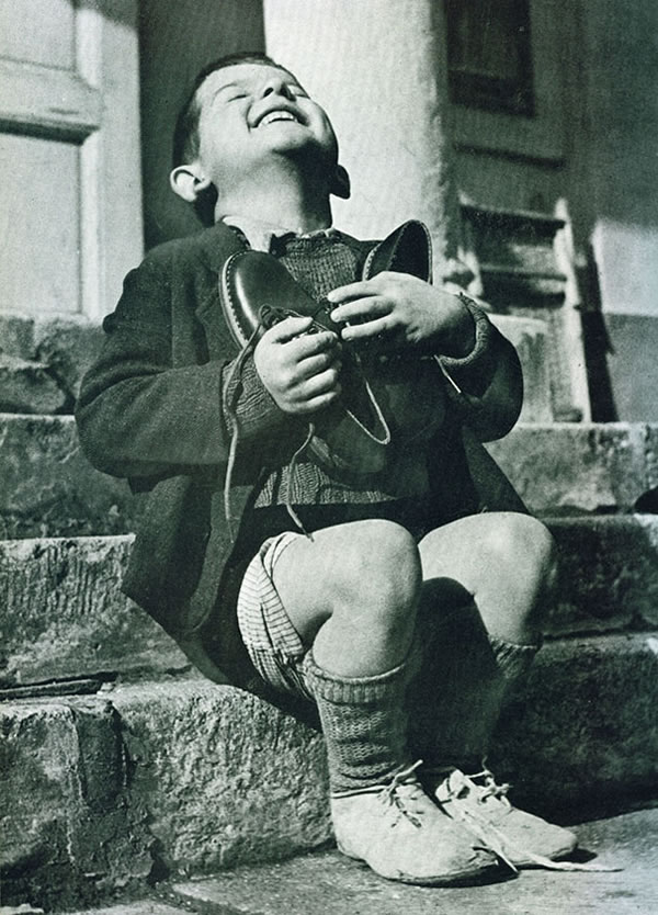 Historic Photos That Reveal the Simple Beauty of Childhood