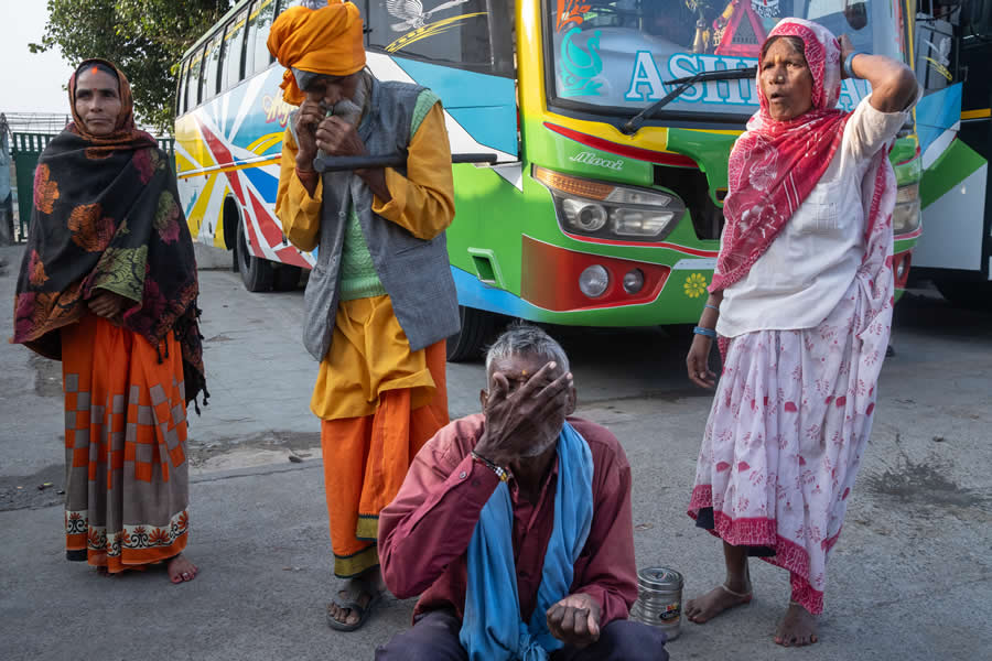 Inspiring Street Photography by Ora Buerkli