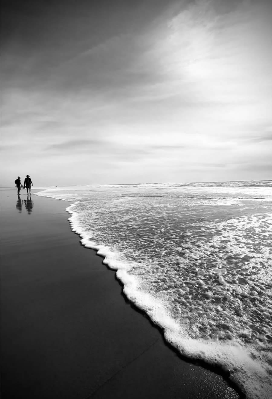 Black-and-White Everyday Moments Life Is Pure Poetry