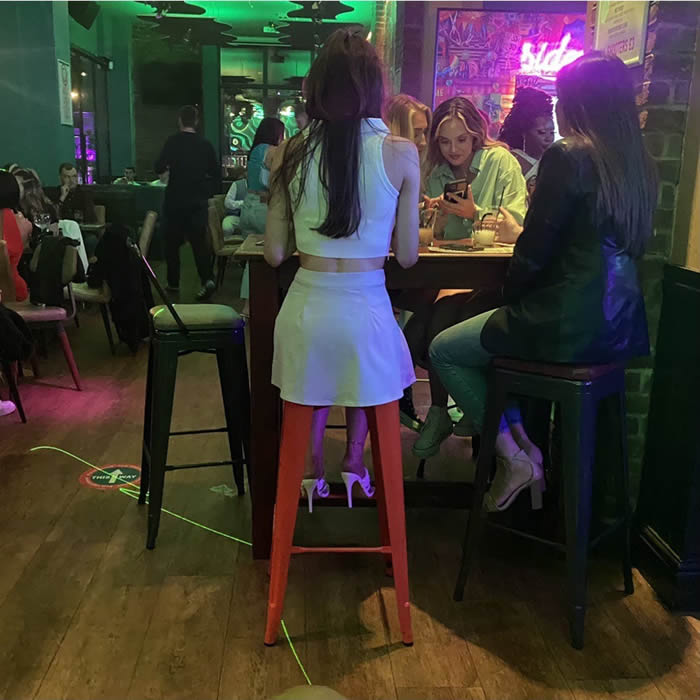 Great legs… - Confusing Perspective Photos