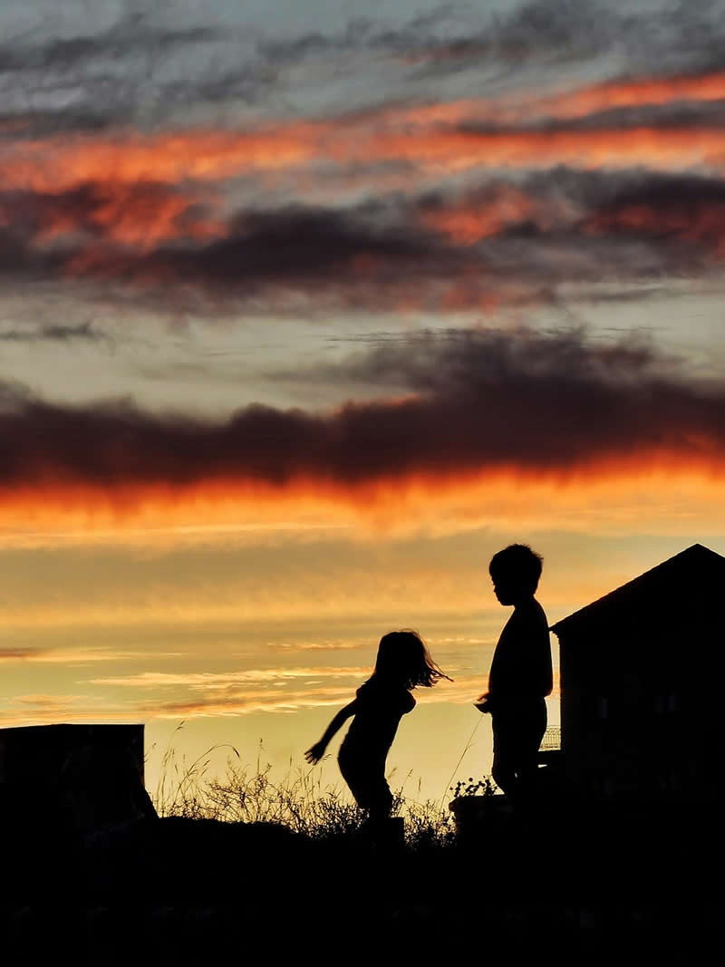 Golden Hour by Luis Rodriguez - Mobile Photography Awards Silhouette Winners