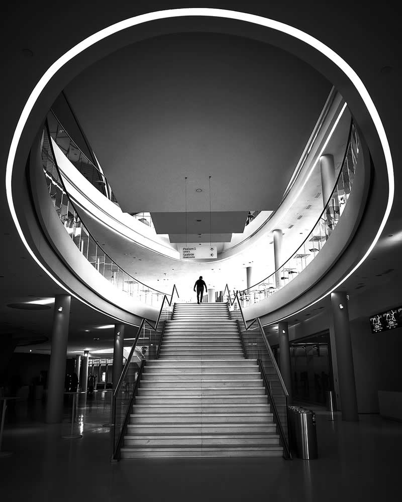 Man in Black by Artur Smutek - Mobile Photography Awards Silhouette Winners