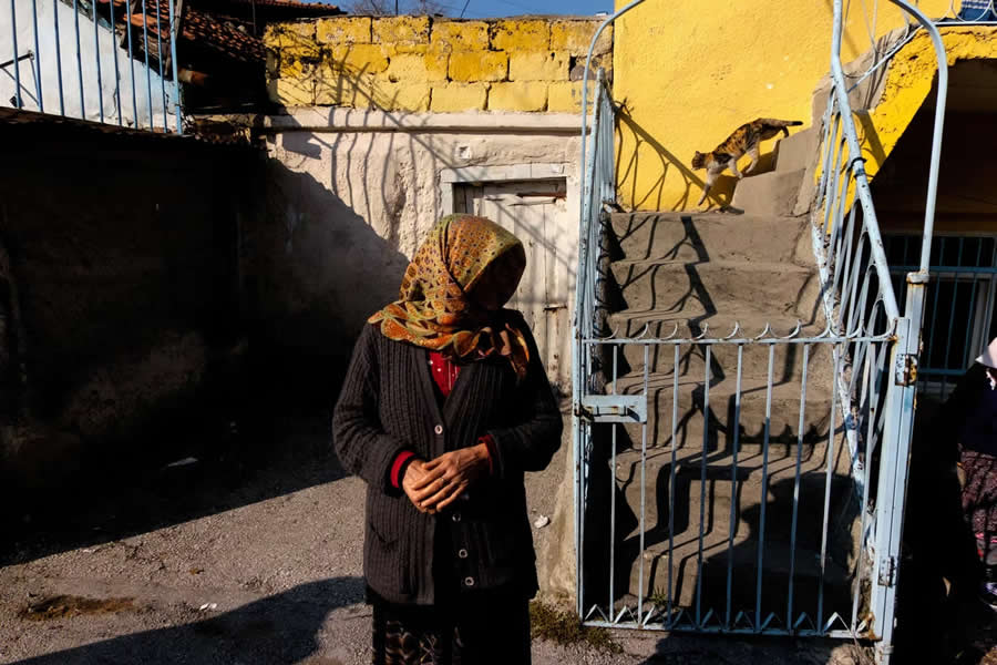 Street Photography by Ayla Guvenc Imir