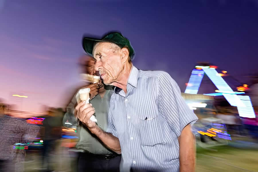 Street Photography by Ayla Guvenc Imir