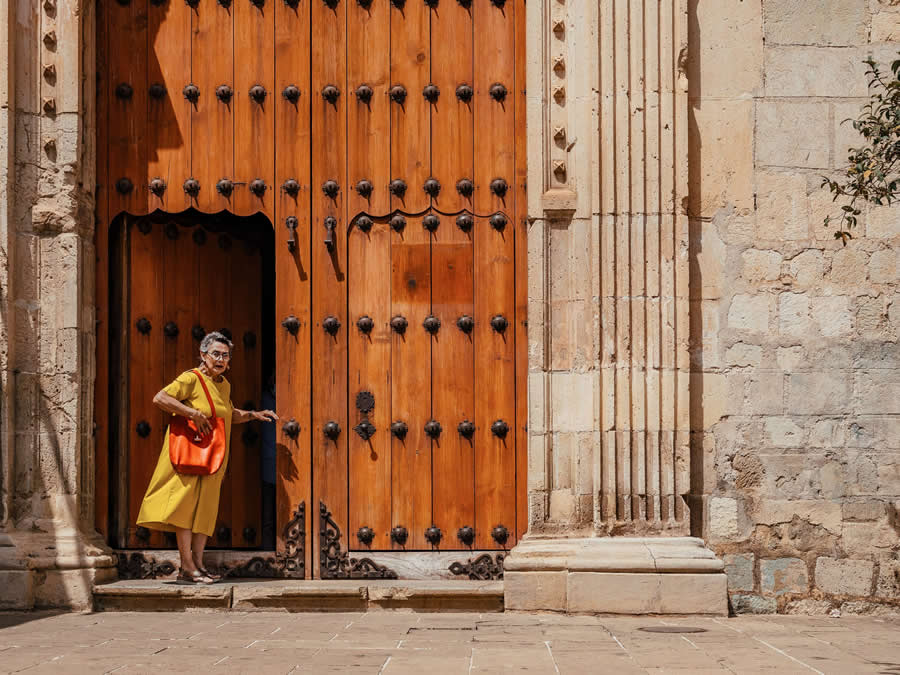 Street Photography by Federico Borobio