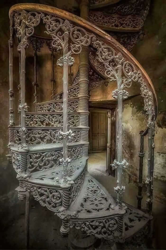 Abandoned 19th Century Spiral Staircase - Haunting Abandoned Places