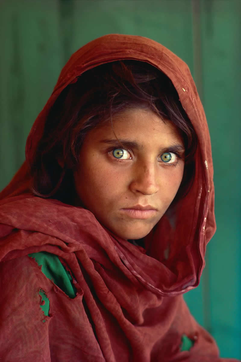 Portrait of Afghan Girl by Steve McCurry - Most Iconic Photos From the National Geographic Archives