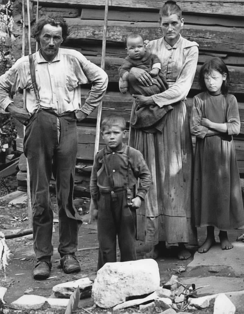 Vintage Photos That Reveal Forgotten Stories