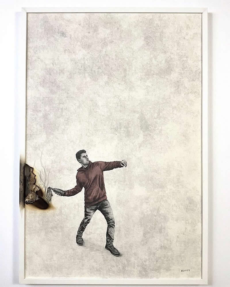Frame Experiments by Andrew Scott That Break the Rules of Contemporary Art