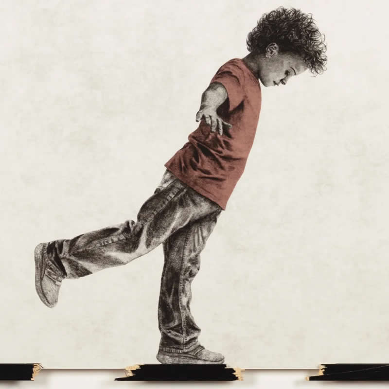 Frame Experiments by Andrew Scott That Break the Rules of Contemporary Art