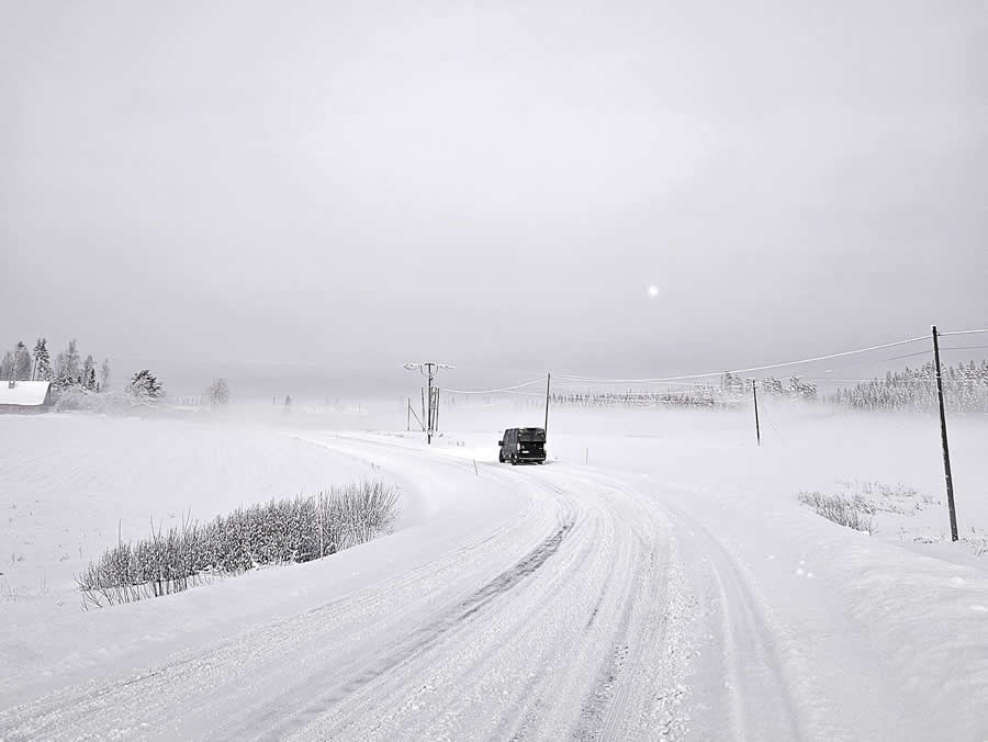 Gurushots Mostly White Winners Photo Challenge