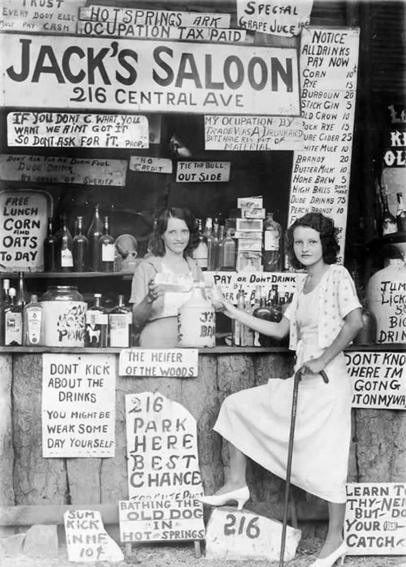 Having a drink at Jack’s Saloon in Hot Springs. Arkansas, 1935.
