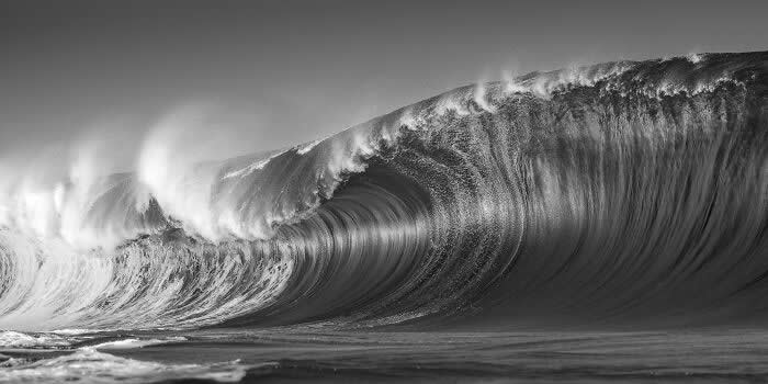 Black&white, 1st Place: Exploding Swell By Edward John Grambeau | HIPA Photography Award Winners