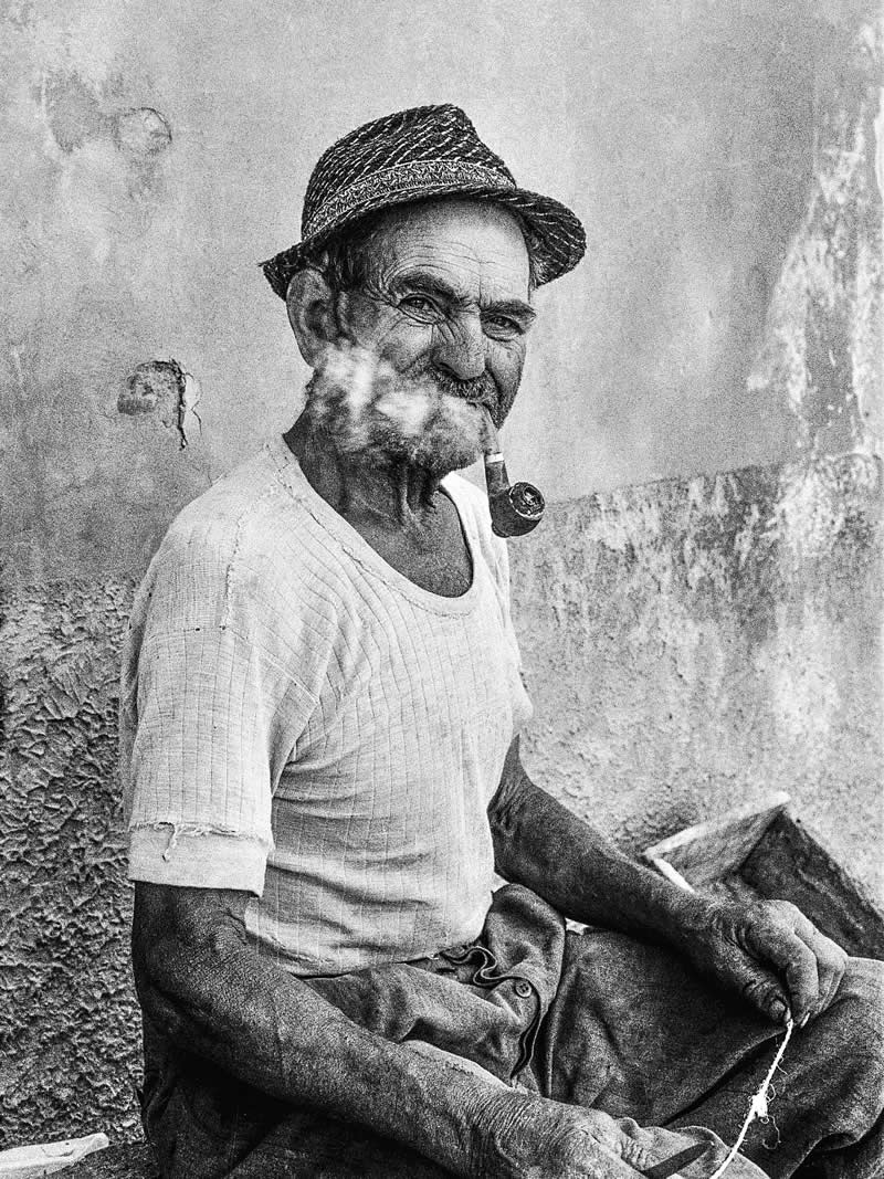 Artistic Black and White Portraits That Celebrate Human Expression