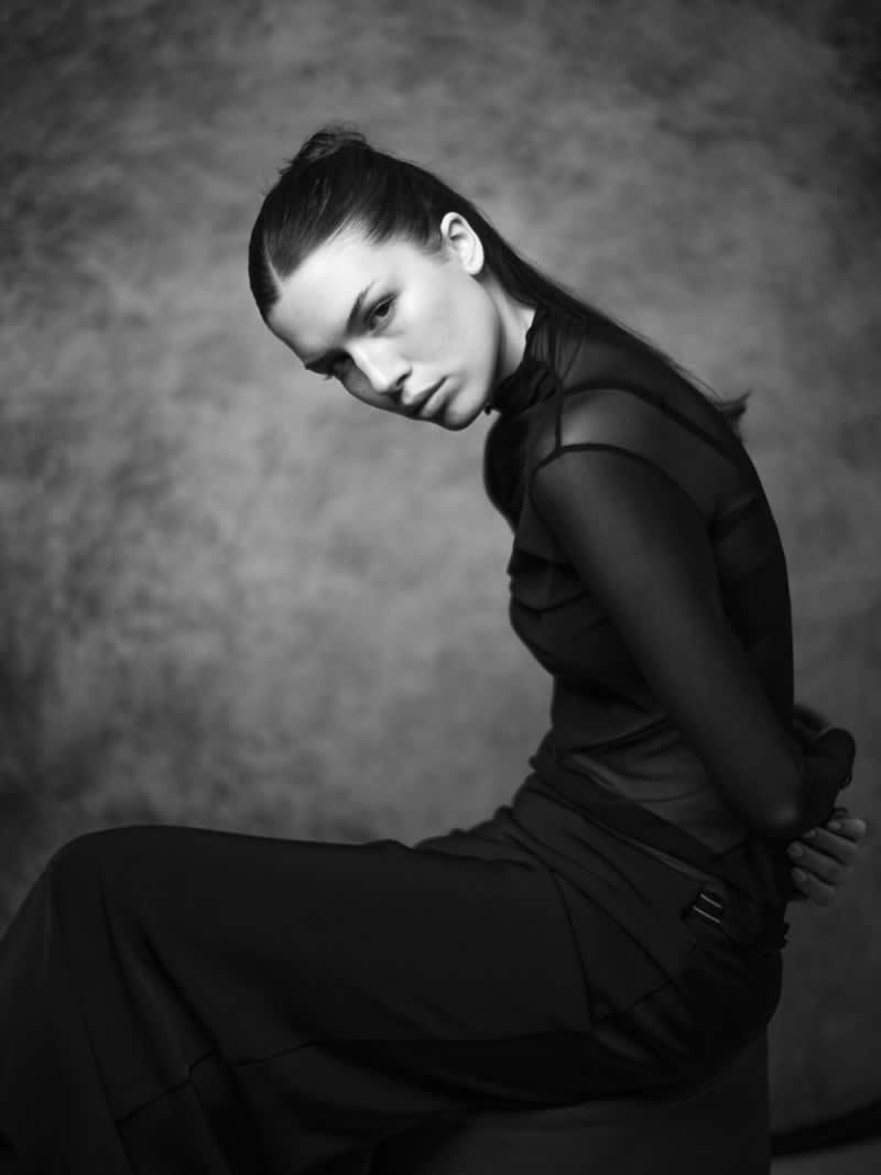 Artistic Black and White Portraits That Celebrate Human Expression