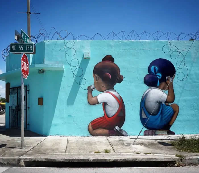 Telefòn - By Seth in Little Haiti, Miami, USA - Clever Street Art Photos