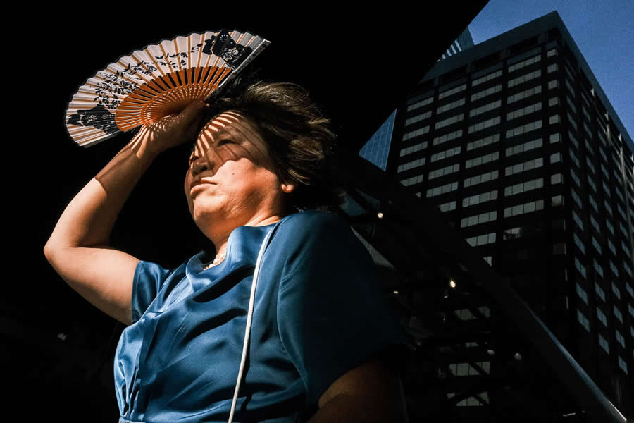 2026 Street Photography Winners: 10 Brilliantly Composed Photos from The Independent Photographer 14 The Independent Photographer Street Photography Winners