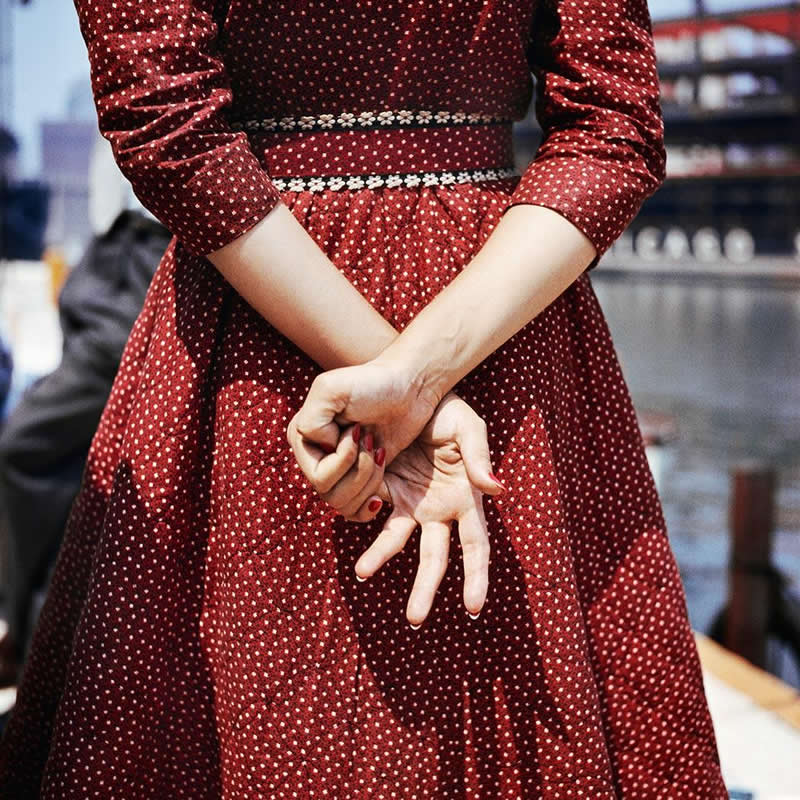 Color Photography by Vivian Maier - Iconic Color Photos by Legendary Photographers