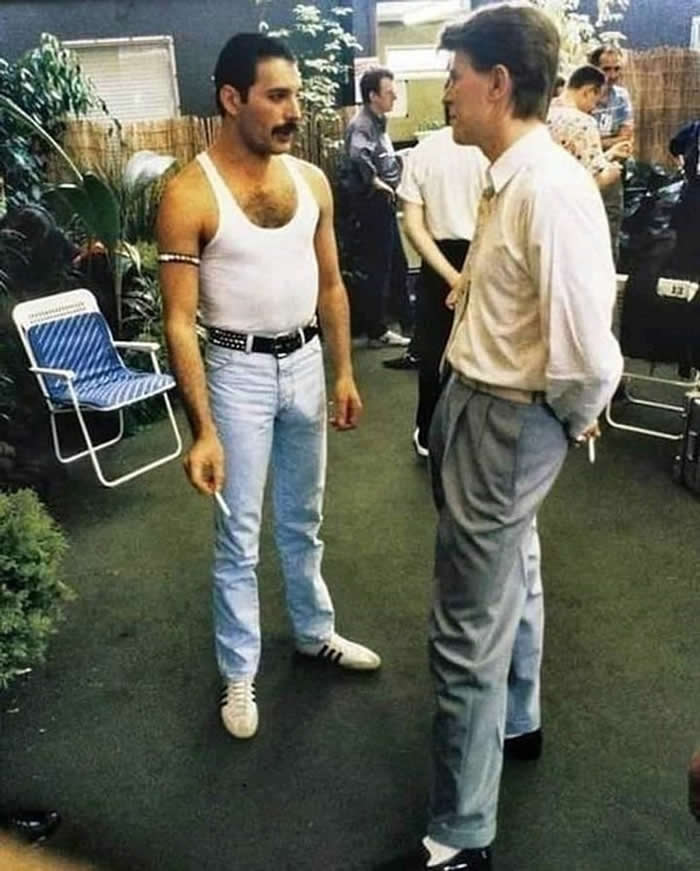 History Reimagined: 33 Rare Color Photos That Bring the Past Back to Life 56 Freddie Mercury and David Bowie Backstage At Live Aid in 1985