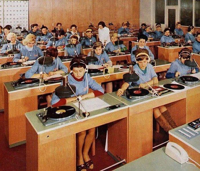 History Reimagined: 33 Rare Color Photos That Bring the Past Back to Life 65 Vinyl records listening/quality check department testing before shipping. 1960s
