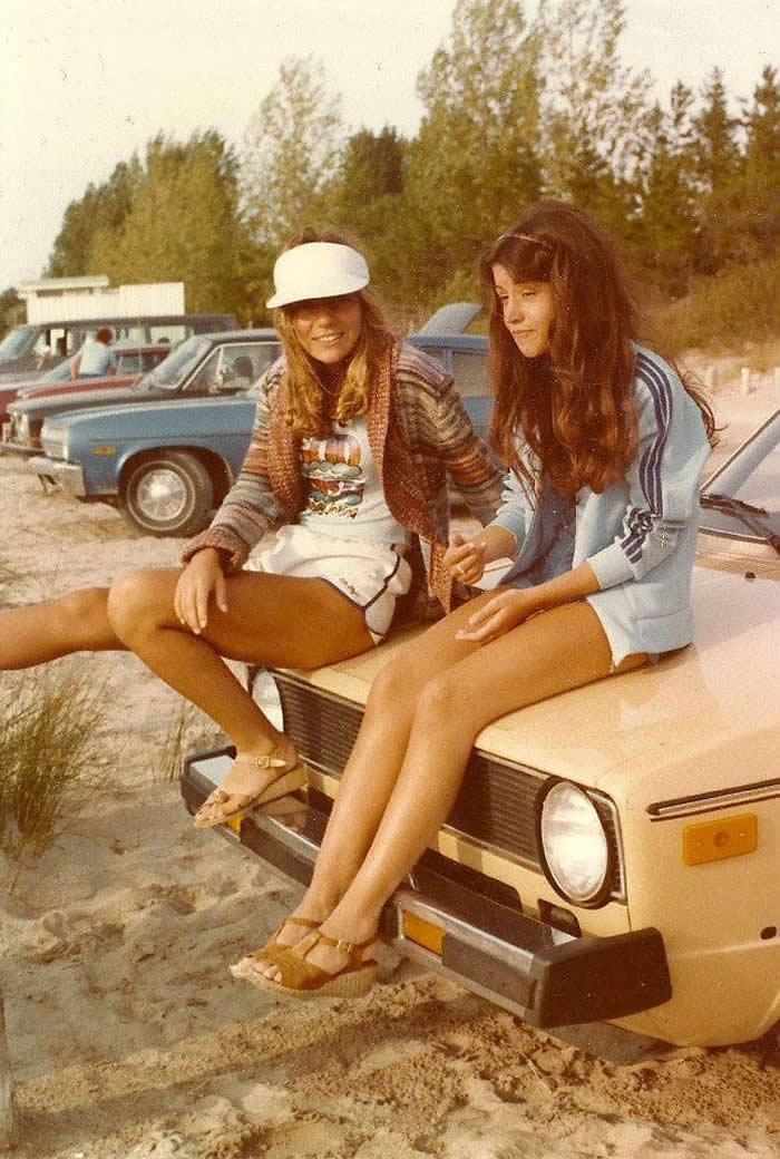 History Reimagined: 33 Rare Color Photos That Bring the Past Back to Life 45 The good old days in the 1970s.