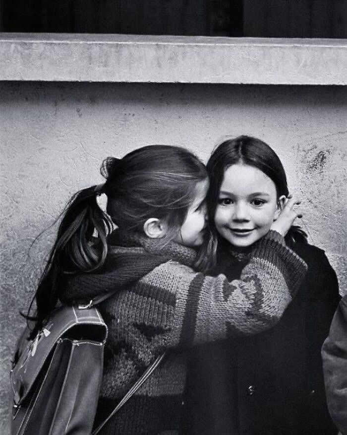 Paris 1979 - Photo By Jean-Philippe Charbonnier - Vintage Photos of Children
