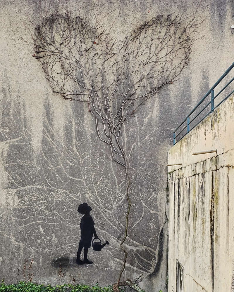 Creative Street Art Moments by OakOak
