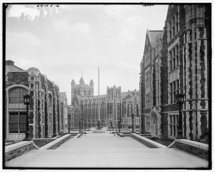 Old New York Revealed: 35 Rare Historical Photos That Capture Forgotten Moments 51 College of the City of New York, c.1900.
