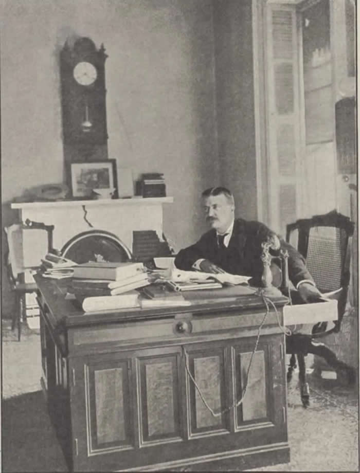 Old New York Revealed: 35 Rare Historical Photos That Capture Forgotten Moments 45 New York Police Commissioner Theodore Roosevelt in his Mulberry Street office, 1895.