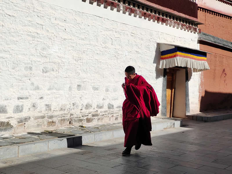 Kuanglong Zhang Won the 15th Annual Mobile Photography Awards