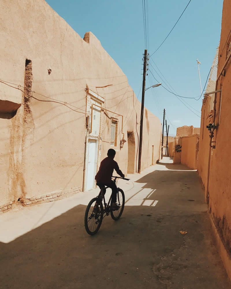 Kuanglong Zhang Won the 15th Annual Mobile Photography Awards