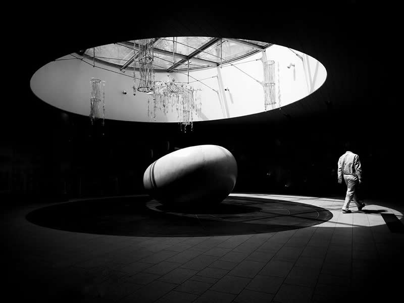 Shot on Phones: 33 Amazing Silhouette Photos That Redefine Mobile Photography 43 Dialectics of the Circle by Wzmg Hsiu Ling - Mobile Photography Awards Silhouettes Winners