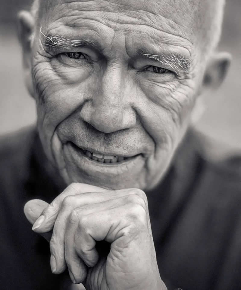 Capturing Resilience: 25 Winning Portraits From AAP Magazine's 2026 Awards 52 Sam Abell - Photographer by Jeff Schewe, United States - AAP Magazine 2026 Portrait Awards Winners