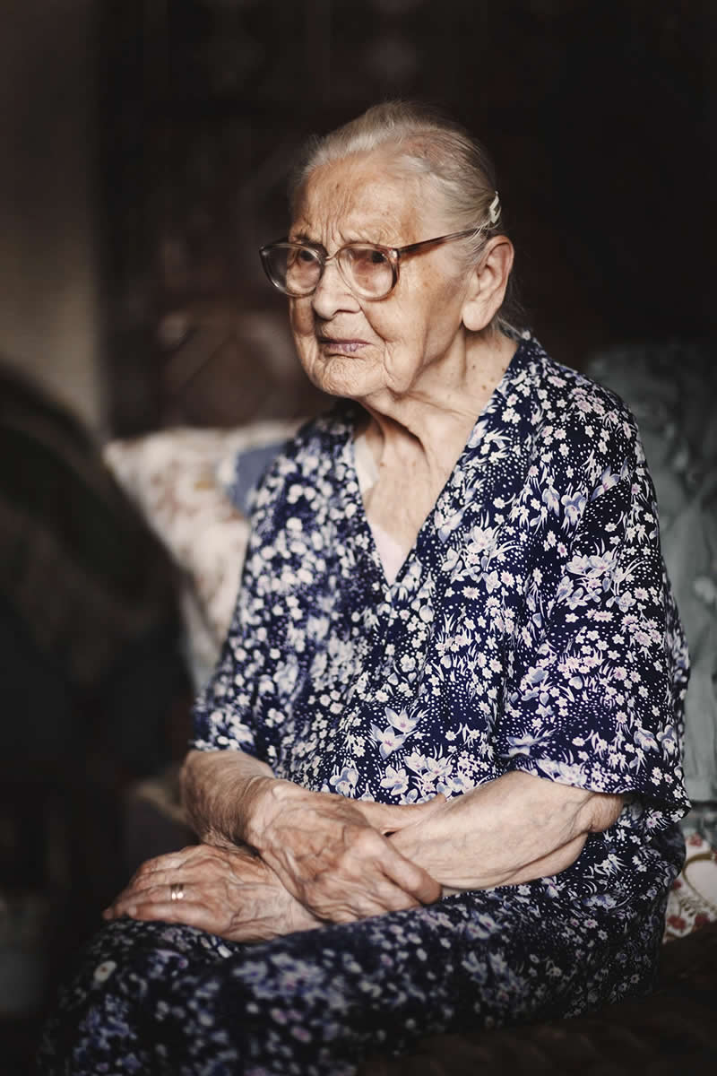 Capturing Resilience: 25 Winning Portraits From AAP Magazine's 2026 Awards 36 Grandmother by Chris Panas, Poland - AAP Magazine 2026 Portrait Awards Winners