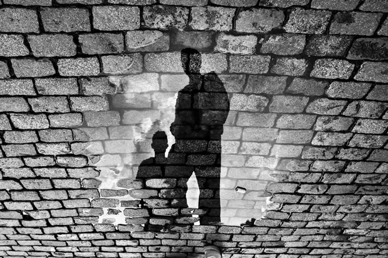Finding Beauty in Simplicity: 33 Poetic Black and White Photos by Alan Schaller 39 Black and White Minimalist Photography by Alan Schaller