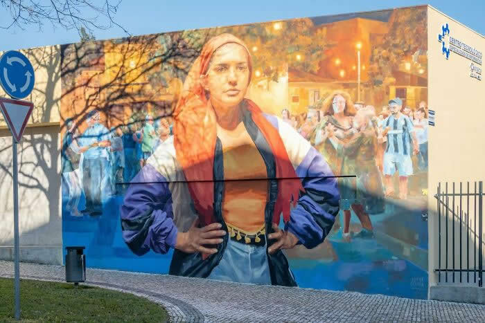 Hidden in Plain Sight: 40 Street Art Photos That Turn Walls Into Open-Air Galleries 74 Street Art Photos That Turn Walls Into Open-Air Galleries