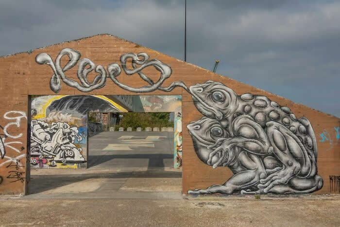 Hidden in Plain Sight: 40 Street Art Photos That Turn Walls Into Open-Air Galleries 75 Street Art Photos That Turn Walls Into Open-Air Galleries