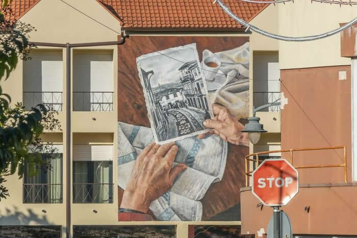 Hidden in Plain Sight: 40 Street Art Photos That Turn Walls Into Open-Air Galleries 77 Street Art Photos That Turn Walls Into Open-Air Galleries
