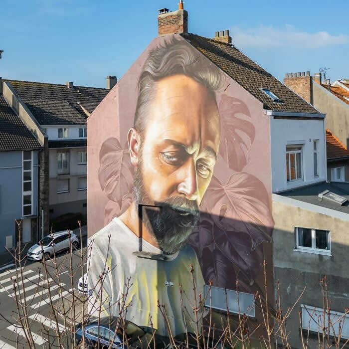 Hidden in Plain Sight: 40 Street Art Photos That Turn Walls Into Open-Air Galleries 80 Street Art Photos That Turn Walls Into Open-Air Galleries