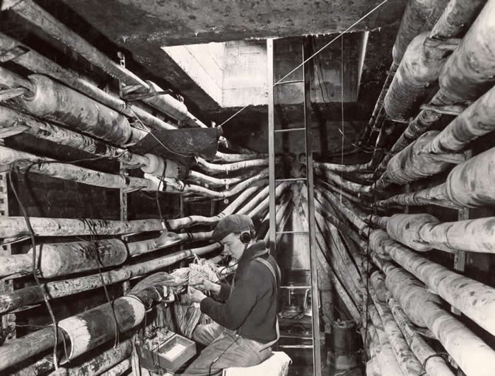 History Uncovered: 40 Powerful Photos That Change How We See the Past 45 powerful historical photos 03