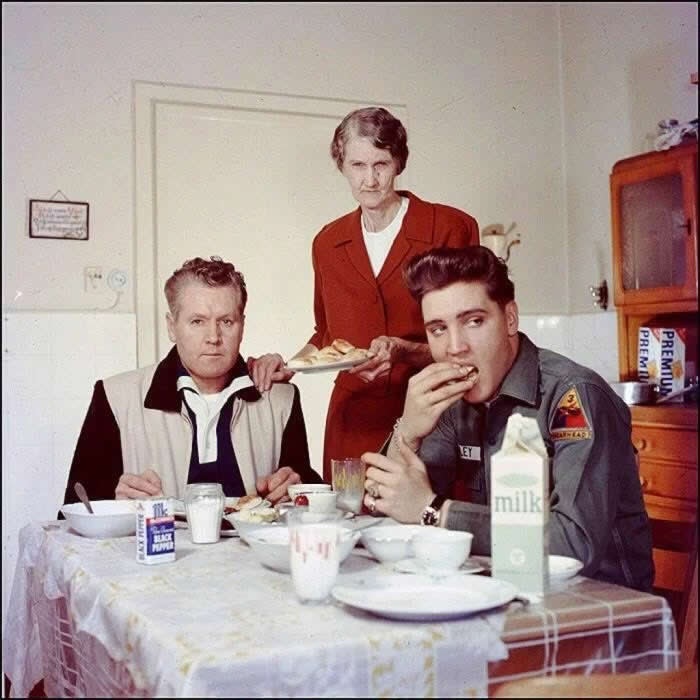 History Uncovered: 40 Powerful Photos That Change How We See the Past 64 Elvis, his father Vernon, and his grandmother Minnie Mae, 1959