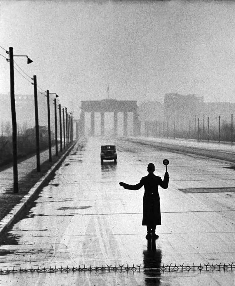 Ralph Crane: The Photographer Who Turned Everyday Life Into Extraordinary Stories 34 Master Photographer Ralph Crane - Everyday Life Into Extraordinary Stories