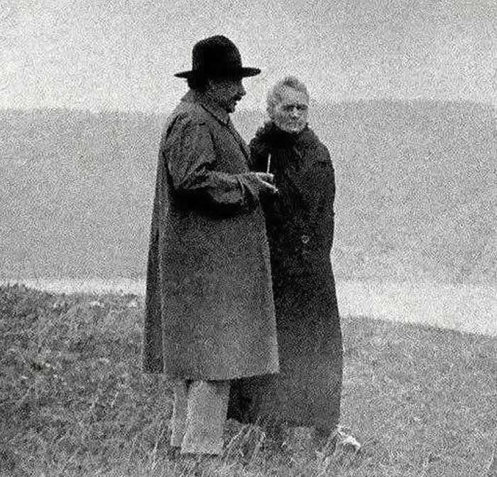The Past Unfiltered: 36 Rare Historical Photos That Reveal the Human Side of History 41 Albert Einstein and Marie Curie discussing near a lake, 1929