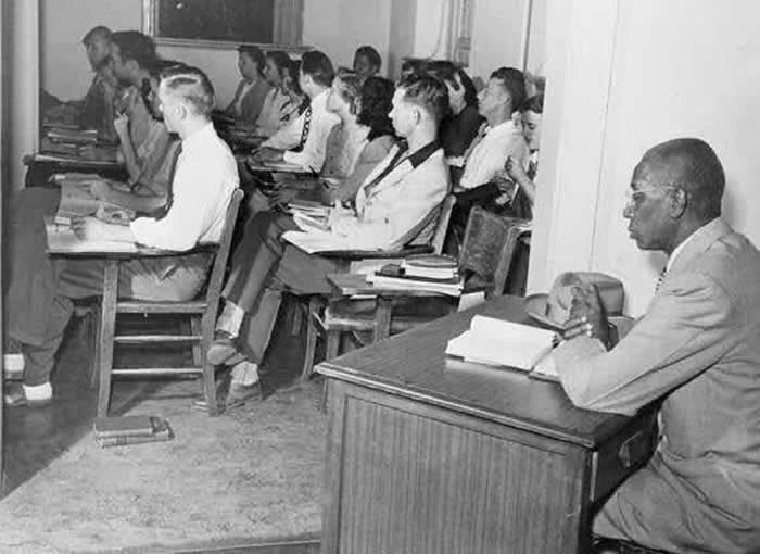 Frozen in Time: 38 Powerful Historical Photos That Bring Forgotten Moments Back to Life 65 George McLaurin, the first African-American man admitted to the University of Oklahoma in 1948, was forced to sit in a corner away from his classmates