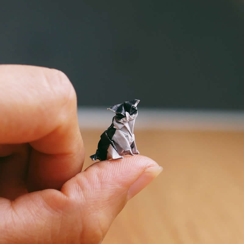 The Magic of Miniatures: 32 Outstanding Artworks by Ana Sofia Casaverde 55 Miniature Artworks by Ana Sofia Casaverde